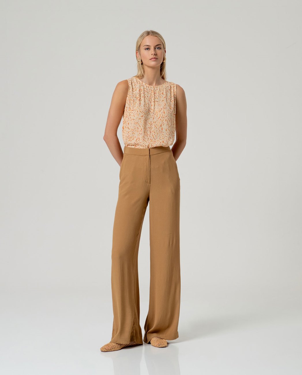 PANTALONE DRITTO IN CREPE DI VISCOSA ECOVERO