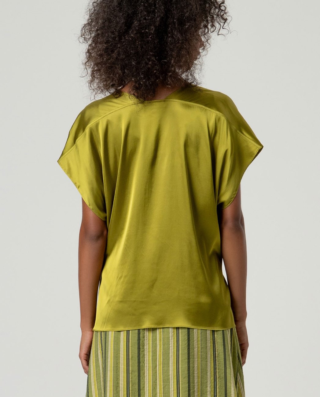BLUSA APERTA ANNODATA
